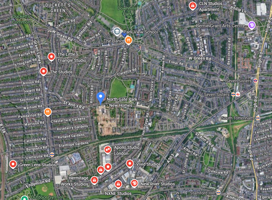 900 Metre içerisinde 20+ Stüdyo