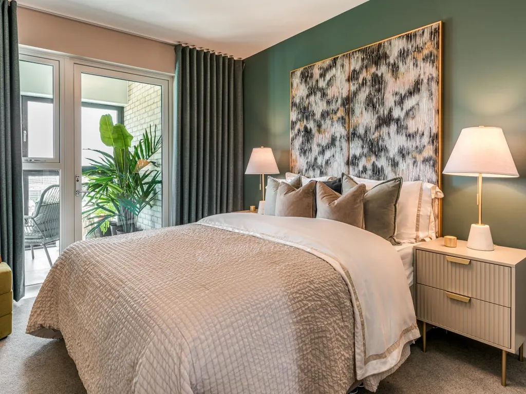 Kew Bridge Rise 3+1 Daireler